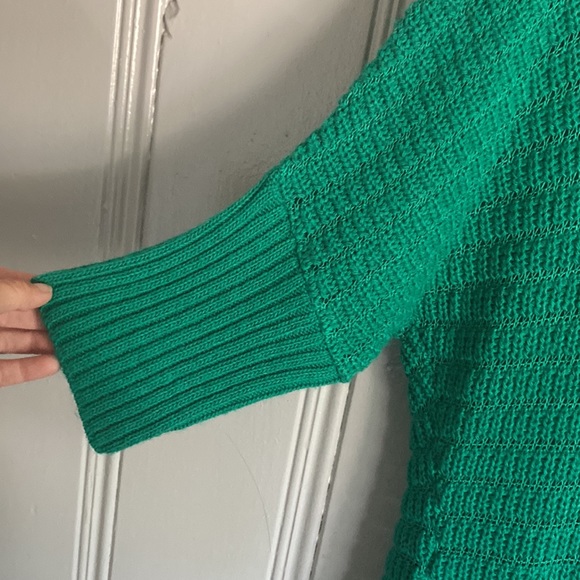 2XHP Brand NWOT Stunning Emerald Green Knit Long Duster Style Sweater OS - Picture 7 of 12